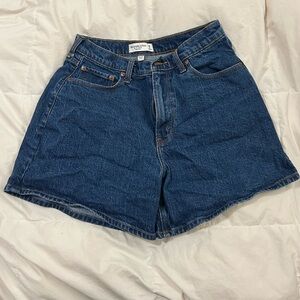 Abercrombie Curve Love High Rise Dad Short Size 29